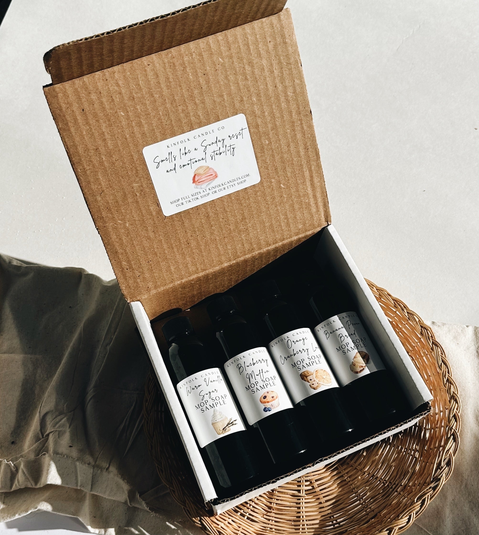 Classic Mop Soap Sample Pack – Cozy Clean Home Scents | Fresh Laundry, Warm Vanilla, Fruity & Bakery Sample Set | Luxury Cleaning Gift Box (Copy)