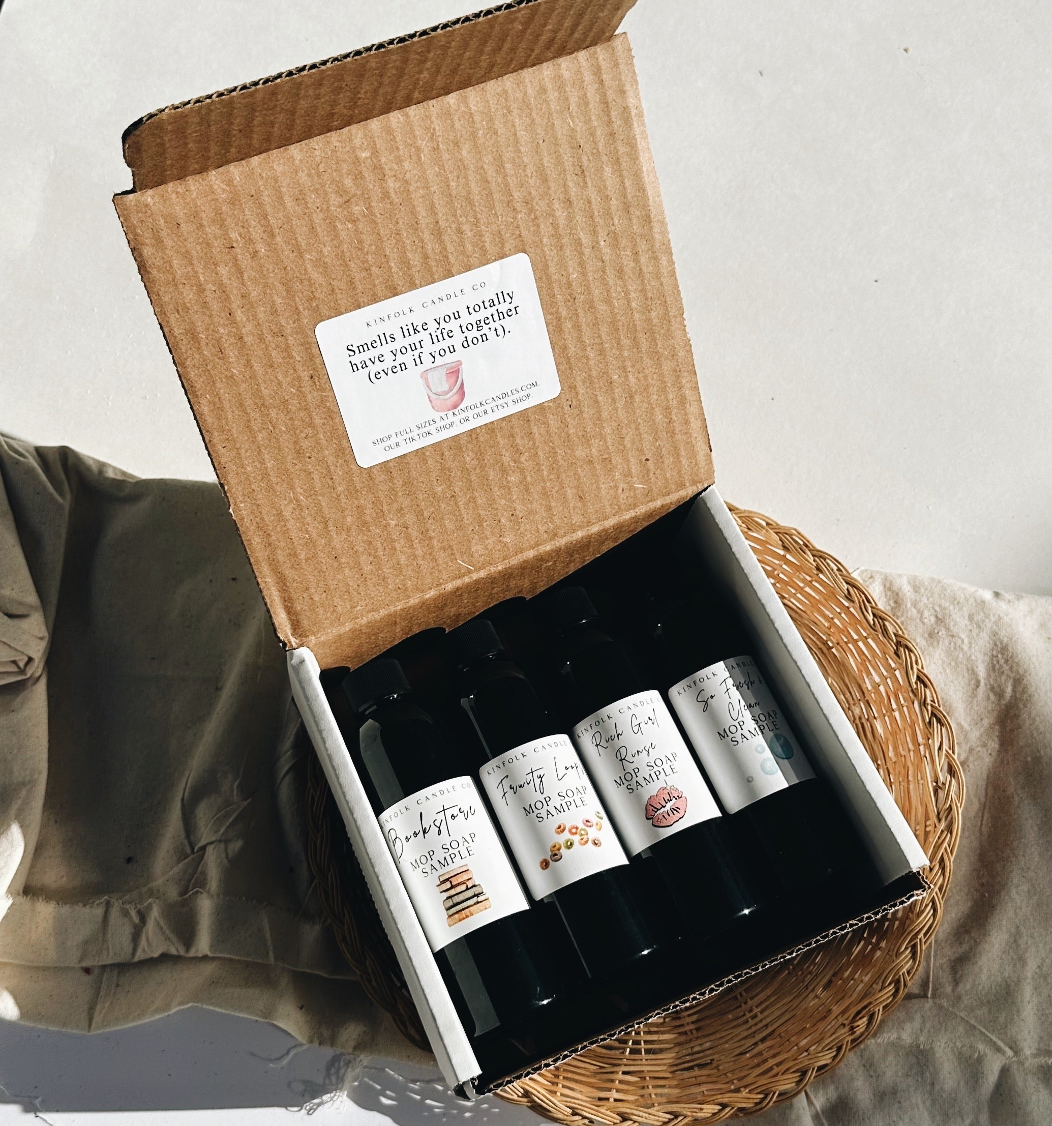 Classic Mop Soap Sample Pack – Cozy Clean Home Scents | Fresh Laundry, Warm Vanilla, Fruity & Bakery Sample Set | Luxury Cleaning Gift Box (Copy)